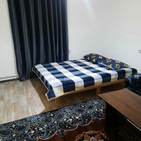 Hotel Атлант Bishkek Esterno foto